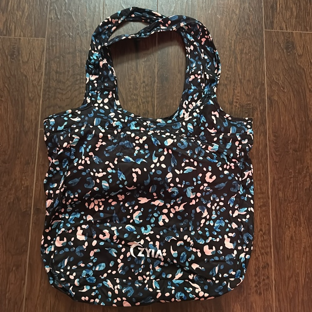 ZYIA Tote Bag